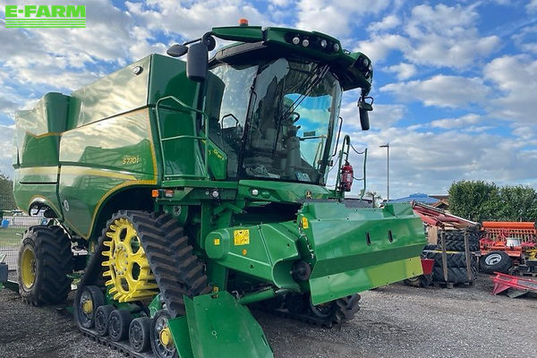 John Deere S 770 Combine harvester €298,000