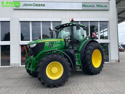 E-FARM: John Deere 6215 R - Traktor - id LN4RBQD - 74.000 € - Baujahr: 2015 - Abgelesene Motorstunden: 5.493,Motorleistung (PS): 215,Deutschland