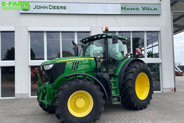 John Deere 6215 R Traktor 74.000 €