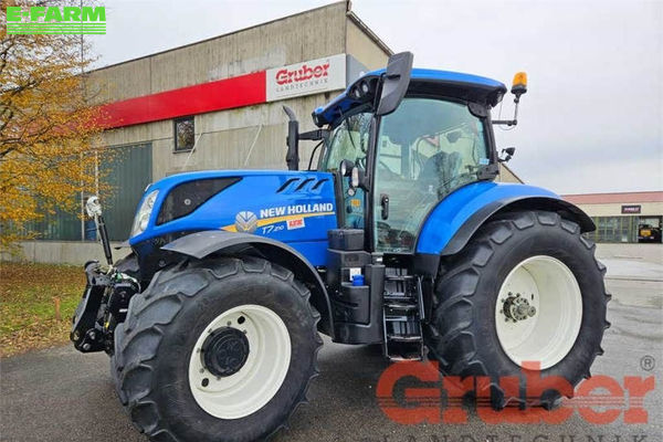 New Holland T7.210 Tractor €69,430