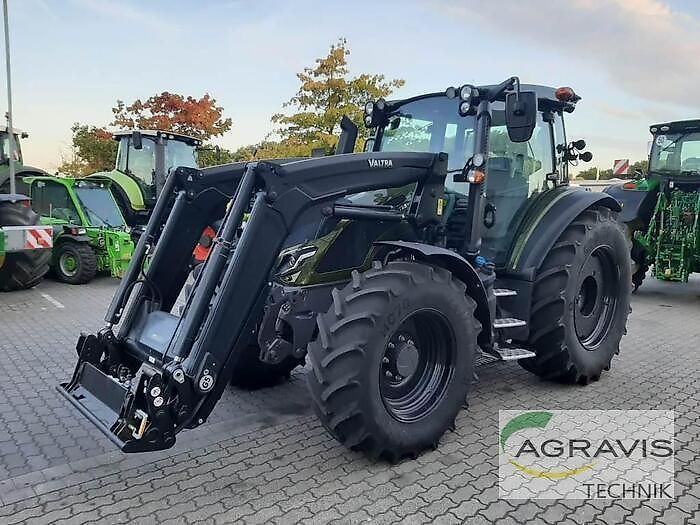 Valtra G 135 A Tractor €97,000
