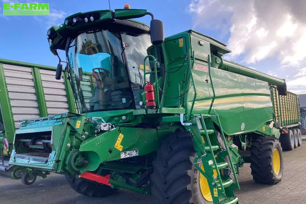 John Deere T 670 Combine harvester €248,000