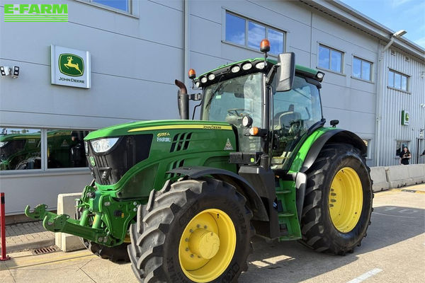 John Deere 6155 R Tractor €86,997