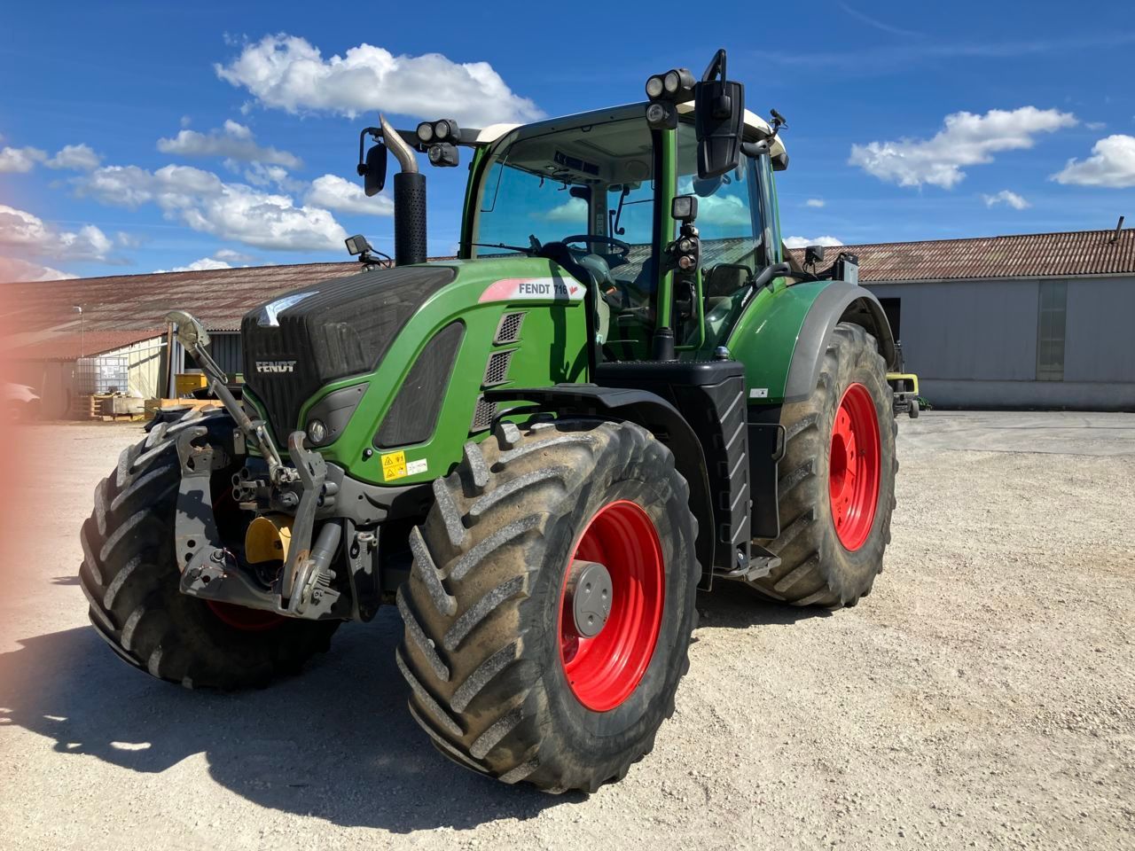 Fendt 716 Vario Power Tractor 89.500 EUR