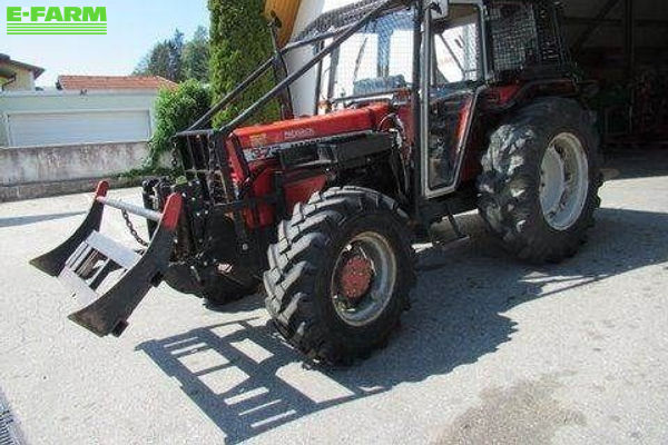 Massey Ferguson 373 Tractor €28,000