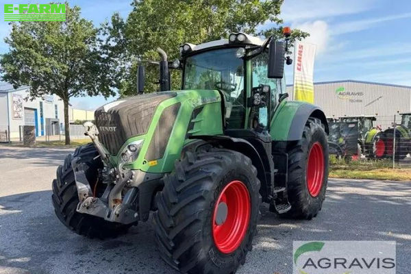 Fendt 828 Vario Profi Plus Tractor €109,900