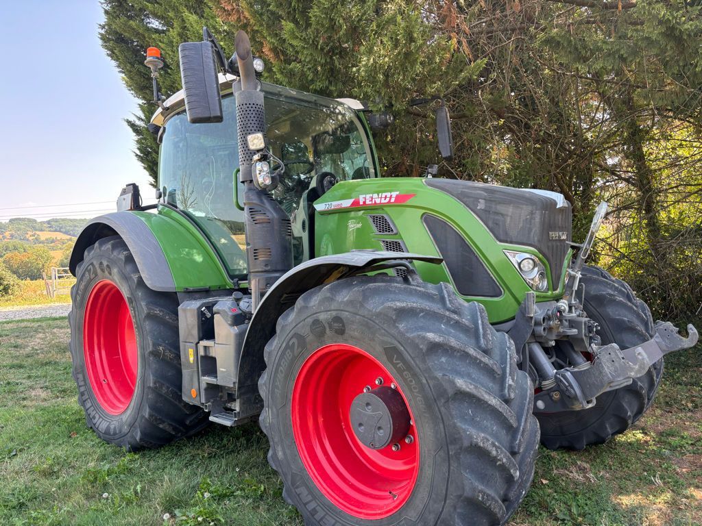 Fendt 720 Vario Tractor €134,000