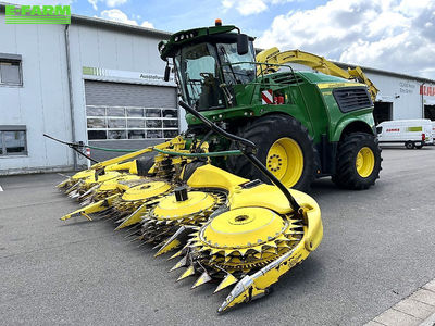 E-FARM: John Deere 9700 - Selvkørende grønthøster - id VYXIJCH - 264.706 € - Produktionsår: 2020 - Motortimer: 2.163,Motoreffekt (HP): 770,Tyskland