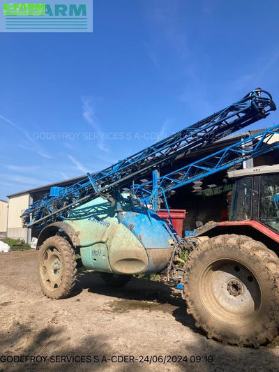 E-FARM: Berthoud tenor 35/37 dp tronic - Pulvérisateur - id X5XB1RJ - 14 000 € - Année: 2009 - France