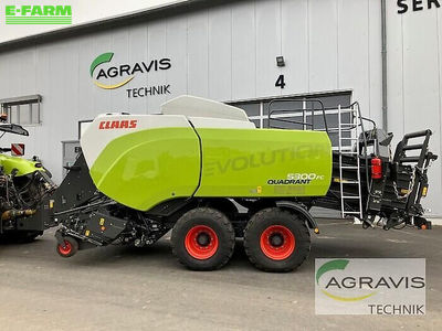 E-FARM: Claas Quadrant 5300 FC - Ballenpresse - id KQH4U4Y - 134.900 € - Baujahr: 2023 - Ballenanzahl: 7.250,Deutschland