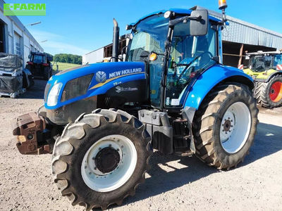 E-FARM: New Holland T5.105 - Tractor - id T9JNZPY - €34,000 - Year of construction: 2013 - Engine hours: 4,700,Engine power (HP): 105,France