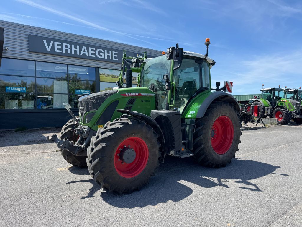 Fendt 716 Vario Tractor 125.000 EUR