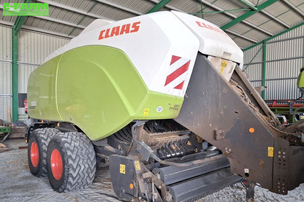 Claas Quadrant 5300 RF Baler €95,000