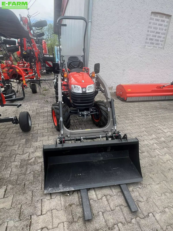 Kubota B1241 Tractor €15,882