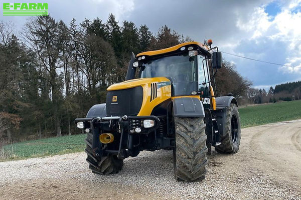JCB Fastrac 3230 Tractor €76,000