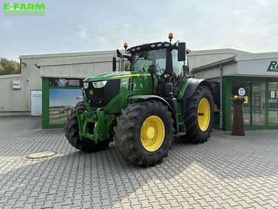 E-FARM: John Deere 6250 R - Tractor - id SKKBABP - €108,000 - Year of construction: 2017 - Engine hours: 5,195,Engine power (HP): 300,Germany