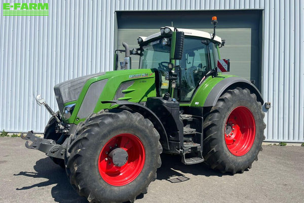 Fendt 826 Vario Profi Plus Traktor 125.000 €
