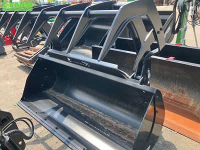 E-FARM: Manitou Greifschaufel CBG 2300/1350 - Τηλεσκοπικός φορτωτής - id PR6GHUW - 3.250 € - Χρονία: 2023 - Μετρητής ωρών: 1,Αυστρία