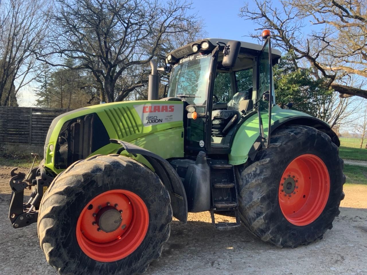Claas Axion 850 Traktori 36 000 €