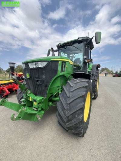E-FARM: John Deere 7R 250 - Tractor - id V9UFIKU - 128.000 EUR - Anul: 2020 - Ore motor: 2.800,Puterea motorului: 275,Franța