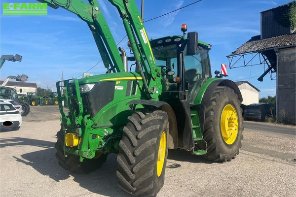 John Deere 6R 215 Tractor €145,000