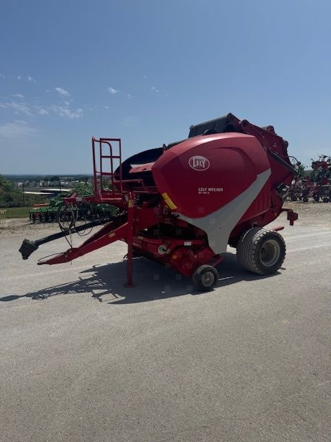 Lely-Welger rp 160 v Baler €24,500
