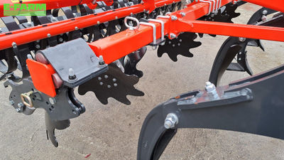E-FARM: Kuhn Cultimer 300 - Cultivator - id BRBTQSK - €14,950 - Year of construction: 2024 - Belgium