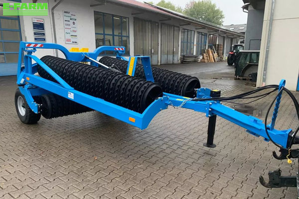 Stekro cambridgewalze 7,5 mtr. Presses and roller €9,916