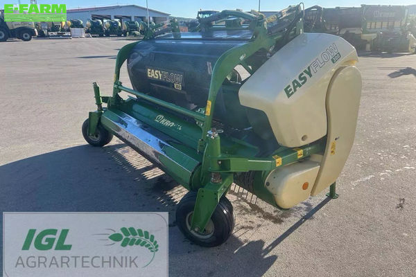 Krone easyflow 300 Header €9,900