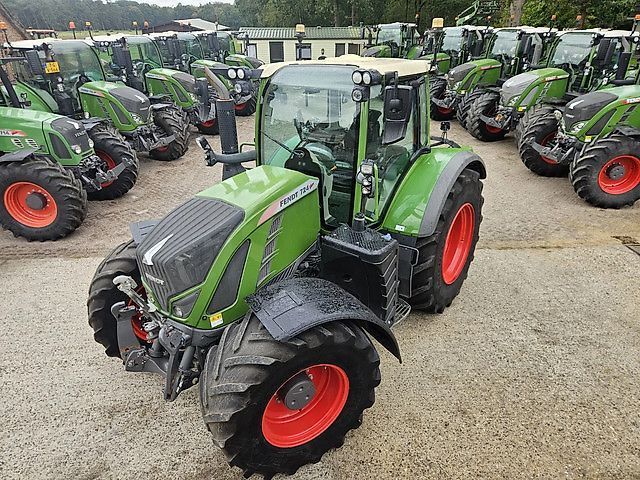 Fendt 722 Vario Tractor €93,000
