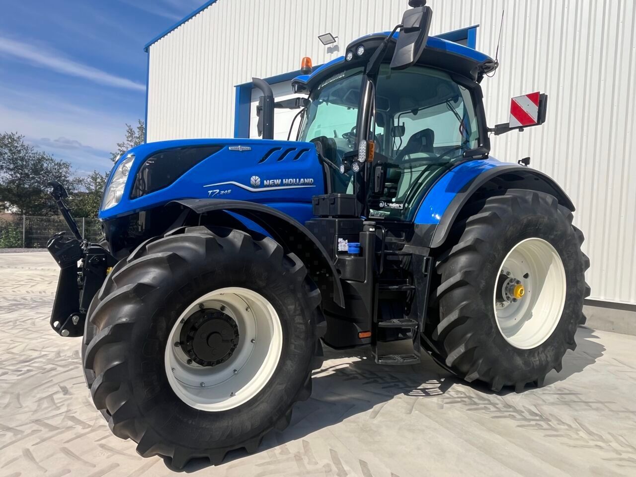 New Holland T7.245 Tractor €145,000