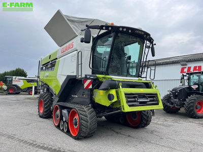 E-FARM: Claas Lexion 8700 Terra Trac - Combine harvester - id Y18VRRV - €319,000 - Year of construction: 2020 - Engine hours: 1,100,Engine power (HP): 637,France