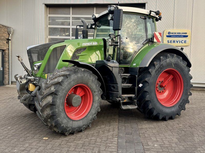 Fendt 826 Vario Profi Plus Tractor €128,500