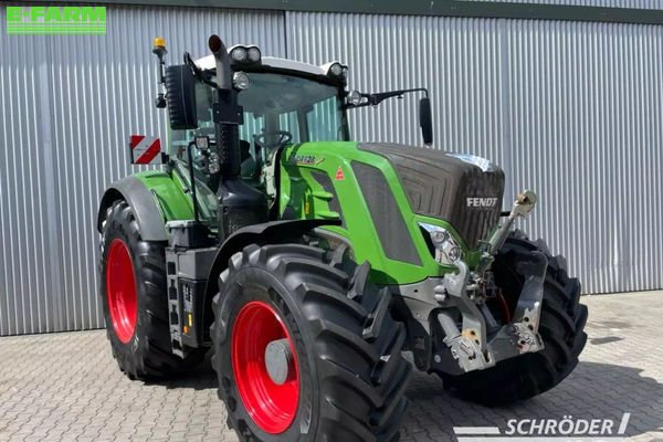 Fendt 828 Vario Profi Plus Tractor €94,885