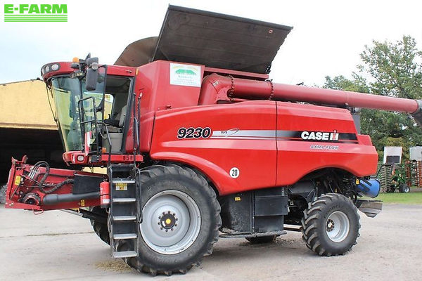 Case IH Axial-Flow 9230 Combine harvester €99,000
