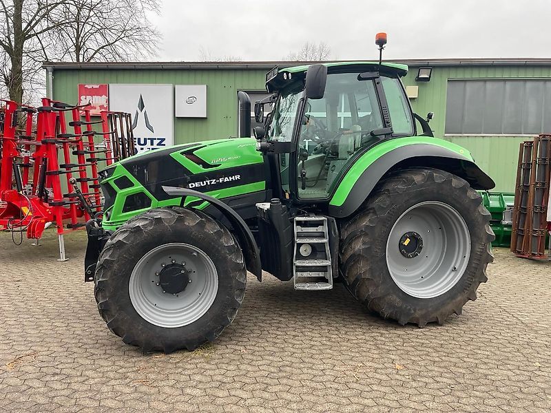 Deutz-Fahr AgroTron 6215 Tractor €63,697