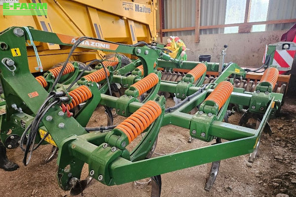 Amazone cenius 3003 Cultivator €14,000