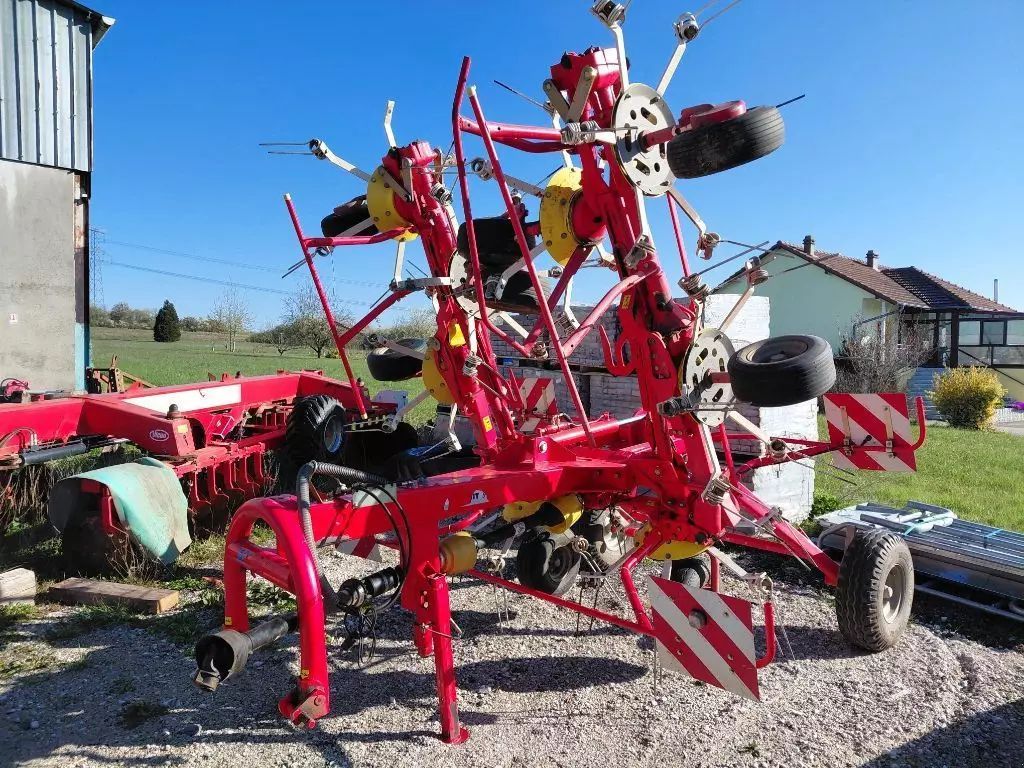 Pöttinger eurohit 91 a Tedder €5,500