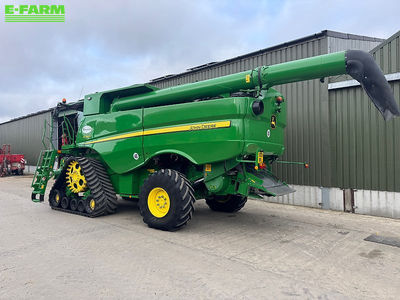 E-FARM: John Deere S 785 - Kombajn - id HKGSJAX - 202 449 € - Rok výroby: 2021 - Hodiny motoru: 1 308,Výkon motoru (HP): 571,Spojené království