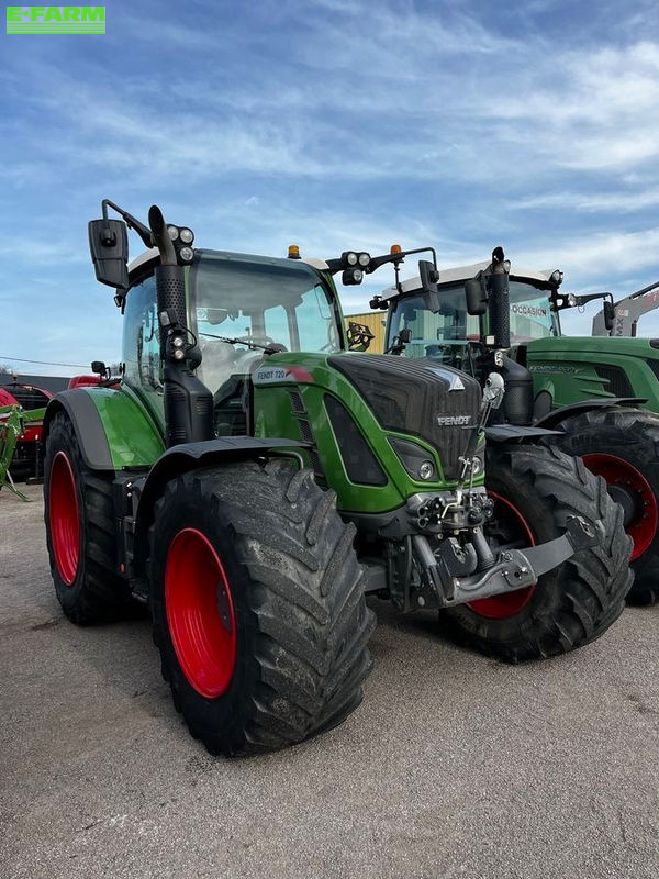 Fendt 720 Vario Tractor €122,000