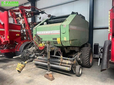 E-FARM: Fendt 2900 V - Presă de balotat - id ICVMBMW - 10.500 EUR - Anul: 2009 - Germania