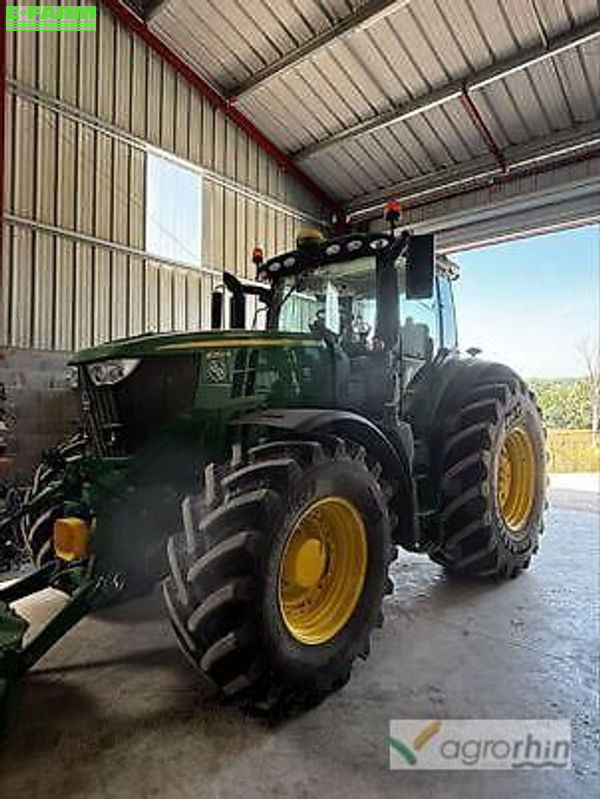 John Deere 6250 R Tractor €99,000