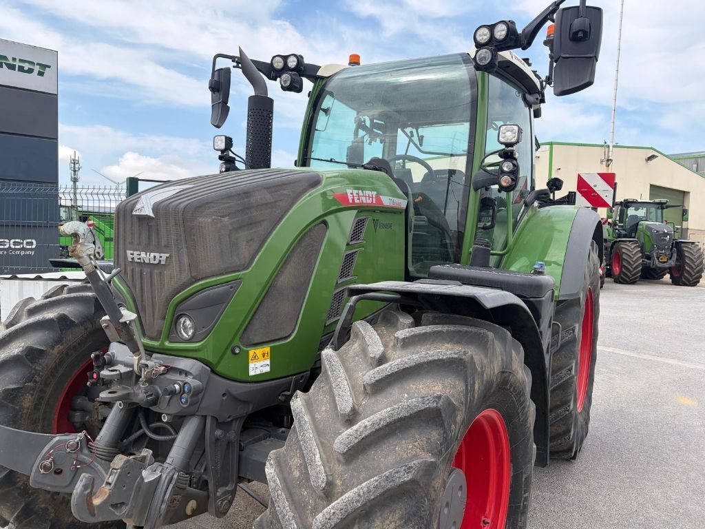 Fendt 716 Vario Power Tractor 120.000 EUR