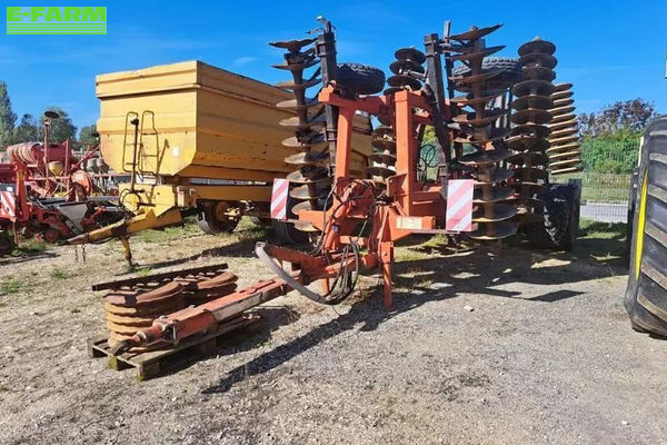 GREGOIRE BESSON xrv Disc harrow €11,000