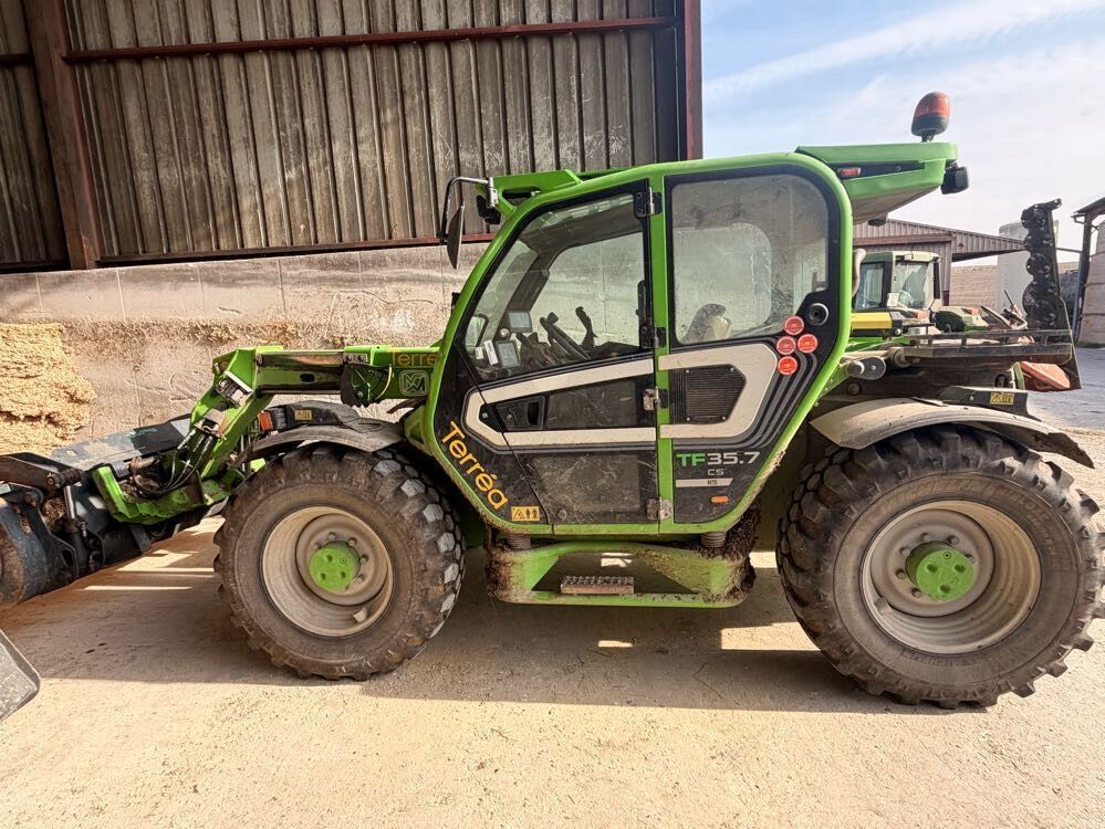 Merlo 35.7cs Τηλεσκοπικός φορτωτής 43.500 €