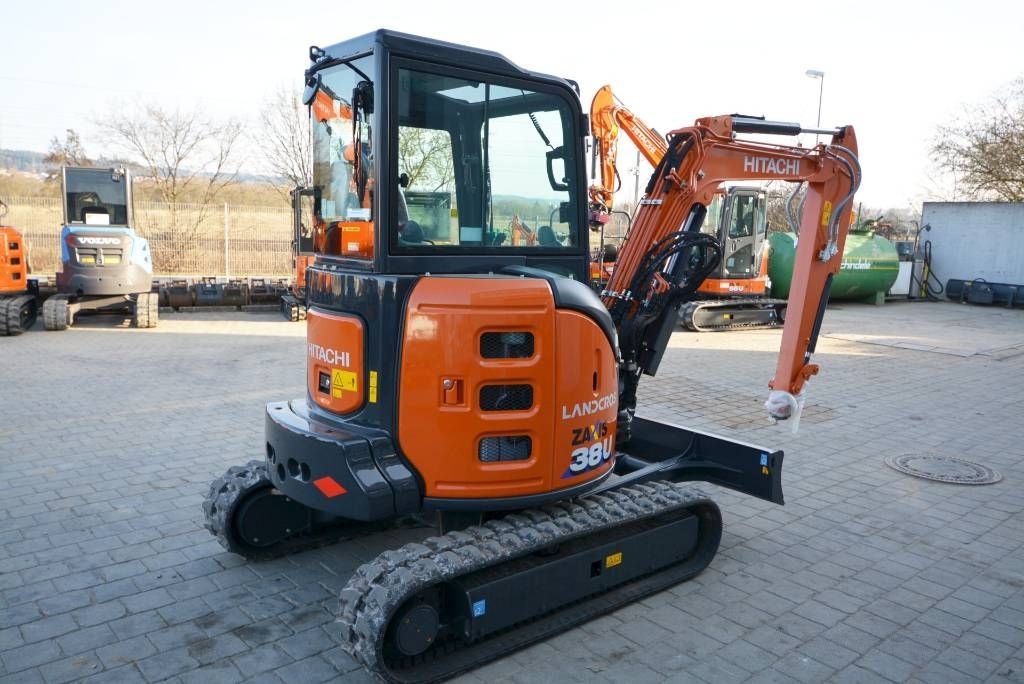 E-FARM: Hitachi ZX38U-6 - Mini excavator - id ICIYX4R - Year of