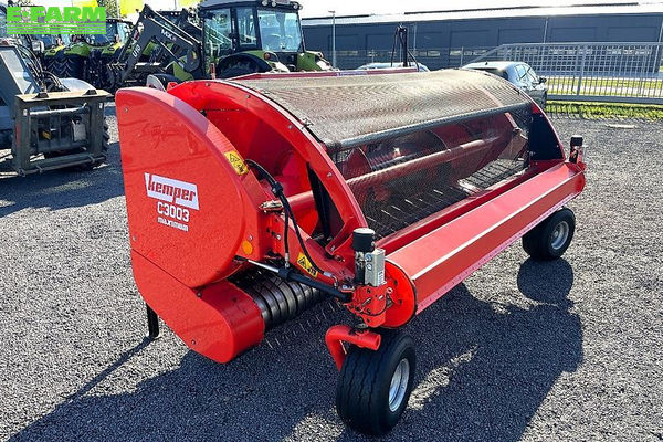 Kemper c 3003 maximum, pick up, claas jaguar Header €22,689