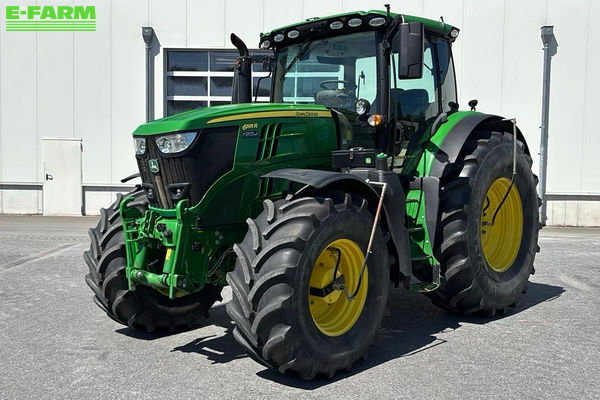 John Deere 6195 R Tractor €81,000