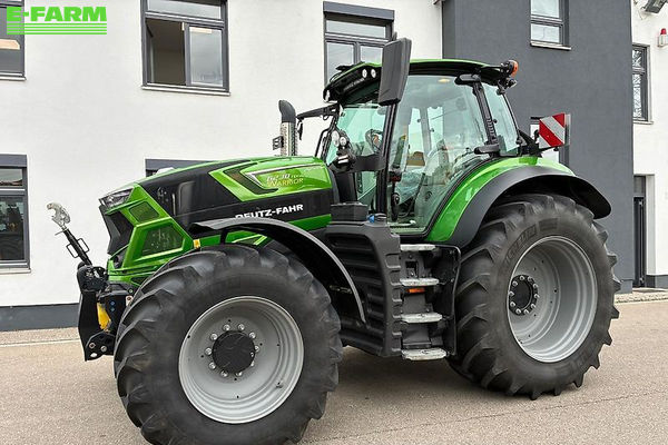 Deutz-Fahr AgroTron 6230 TTV Tractor €139,500