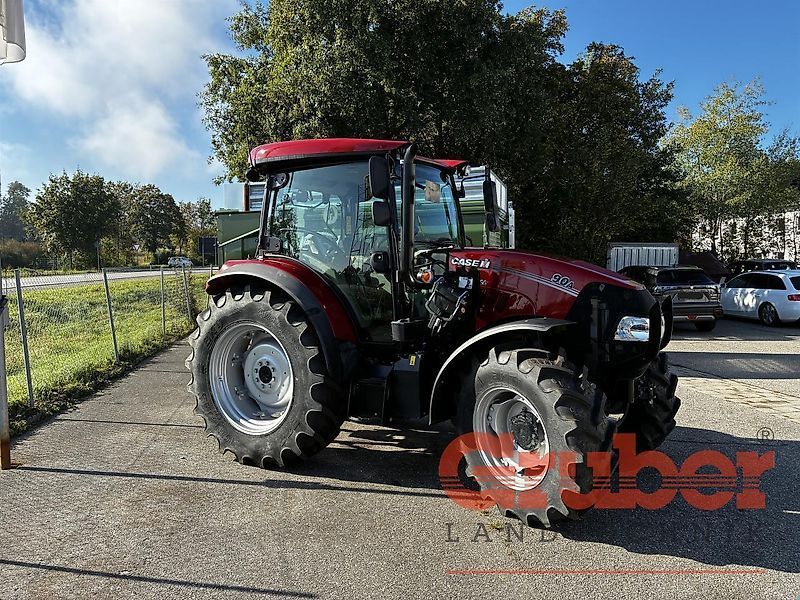 Case IH Farmall 90 Tractor €39,890